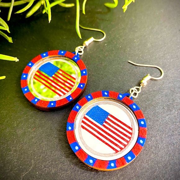 Hand Painted Mirror & Wood American Flag Patriotic 4th of July Dangle Earrings - Picture 1 of 1